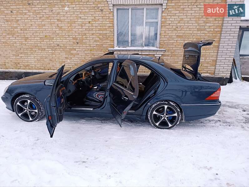 Mercedes-Benz S-Class 2000