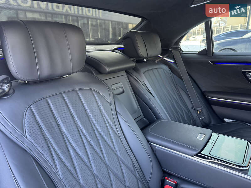 Седан Mercedes-Benz S-Class 2024 в Києві