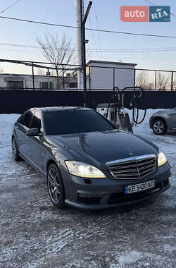 Седан Mercedes-Benz S-Class 2005 в Києві