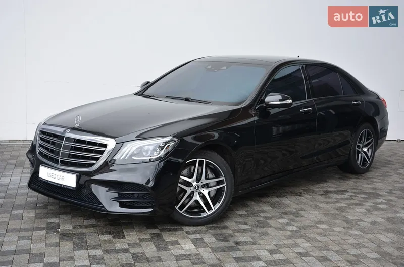 Mercedes-Benz S-Class