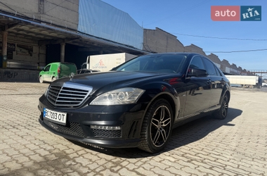 Седан Mercedes-Benz S-Class 2010 в Львове