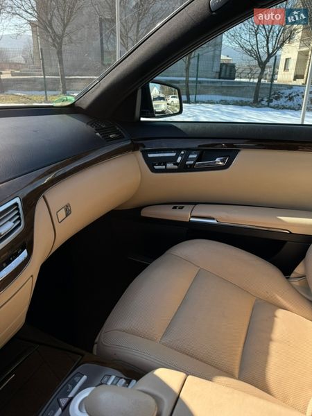 Седан Mercedes-Benz S-Class 2013 в Ивано-Франковске