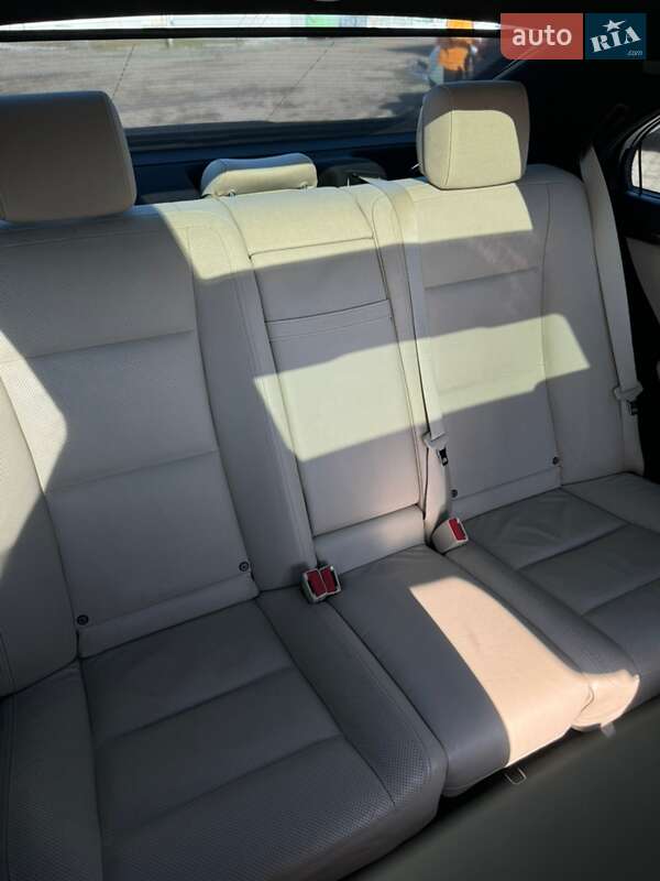 Седан Mercedes-Benz S-Class 2013 в Ивано-Франковске