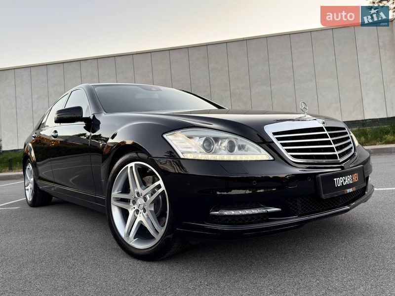 Mercedes-Benz S-Class 2011 Mercedes-Benz S-Class 2011
