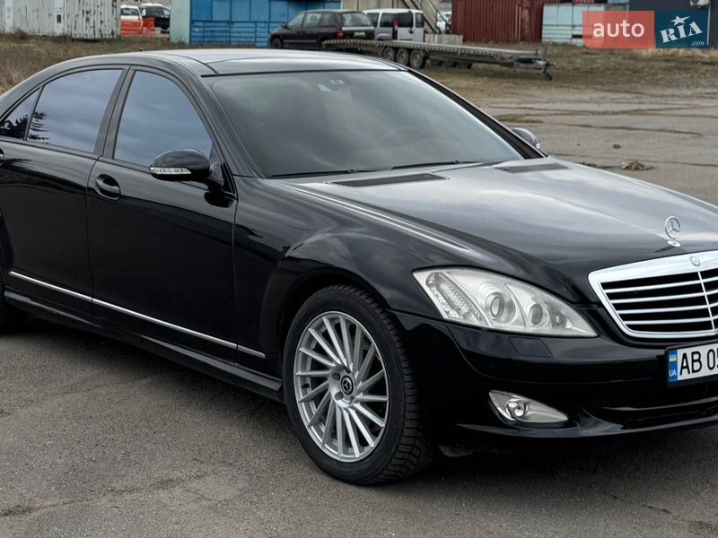 Mercedes-Benz S-Class 2008