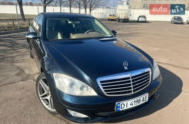 Седан Mercedes-Benz S-Class 2006 в Киеве