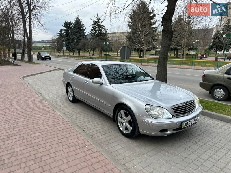 Mercedes-Benz S-Class 2000