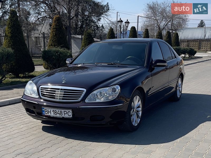 Mercedes-Benz S-Class 2000