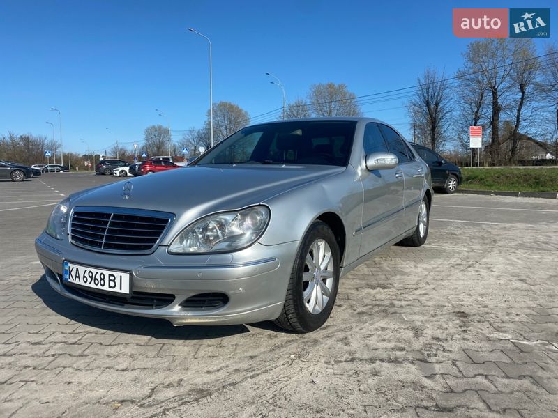 Mercedes-Benz S-Class 2004
