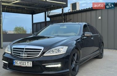 Седан Mercedes-Benz S-Class 2005 в Калуше