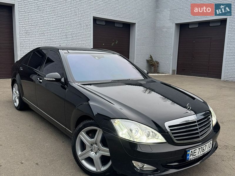 Mercedes-Benz S-Class 2007