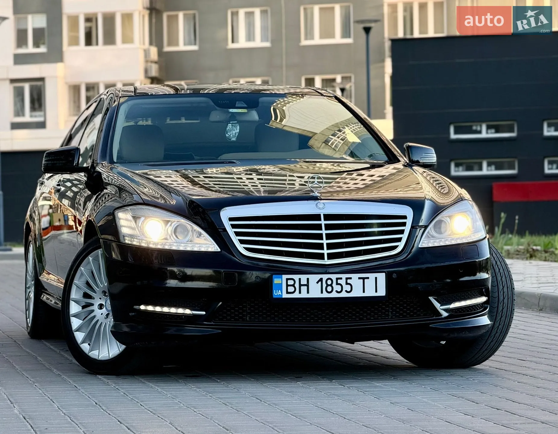 2013 Mercedes-Benz S-klasse - мініатюра 14