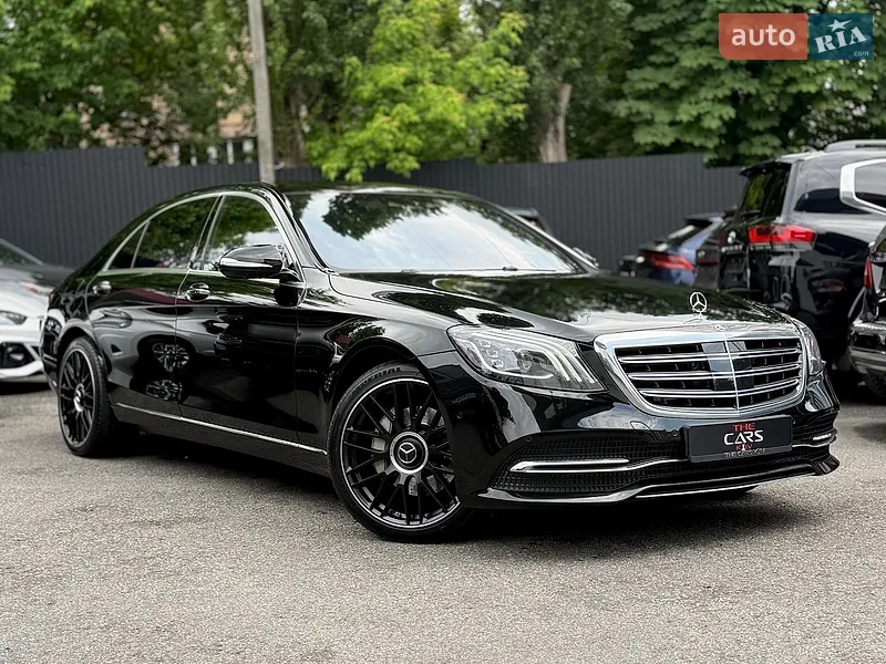 Mercedes-Benz S-Class
