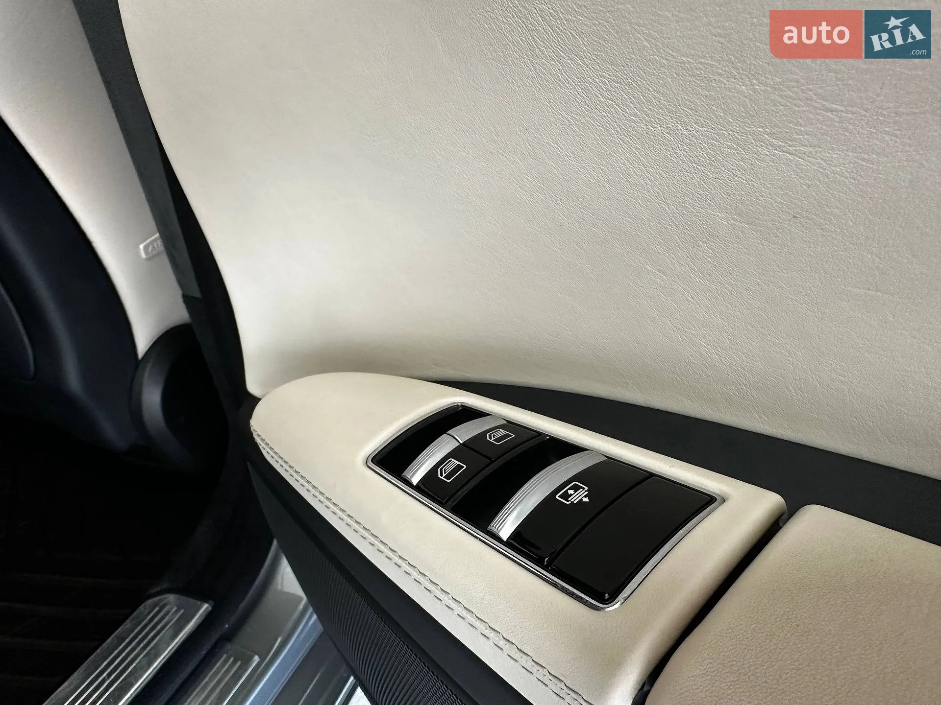 2012 Mercedes-Benz S-klasse - мініатюра 29