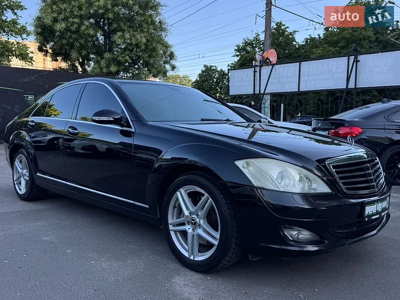 Mercedes-Benz S-Class 2006