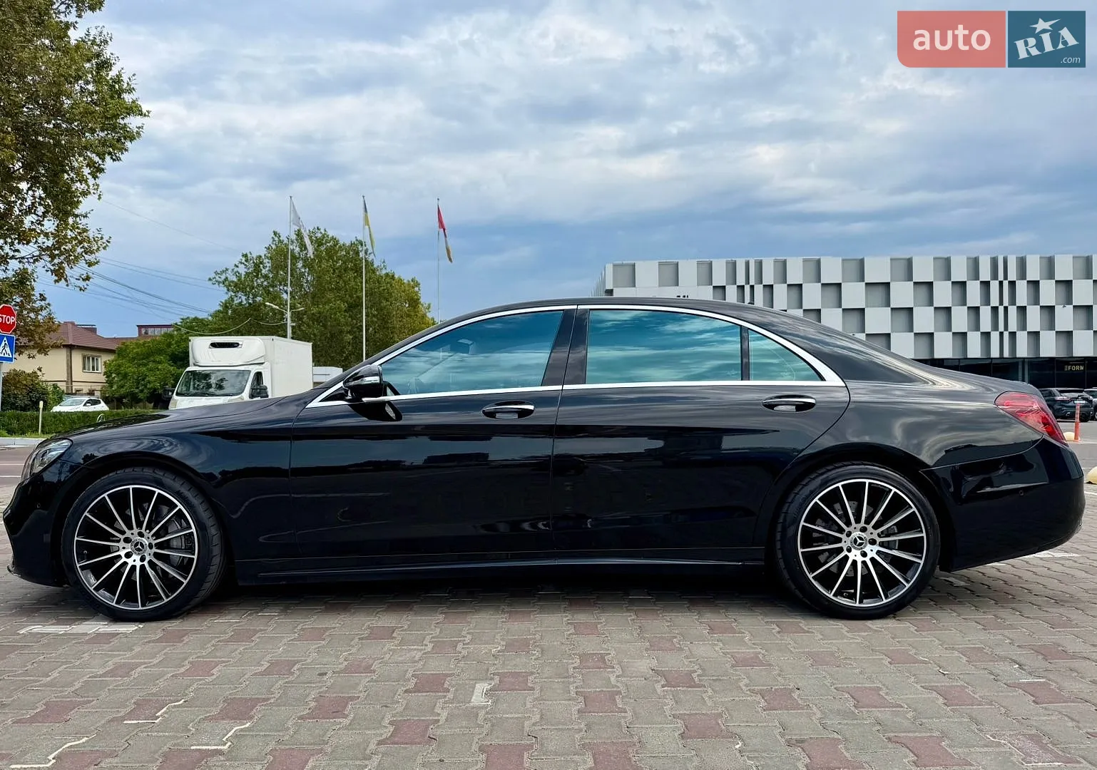 2017 Mercedes-Benz S-klasse - мініатюра 12