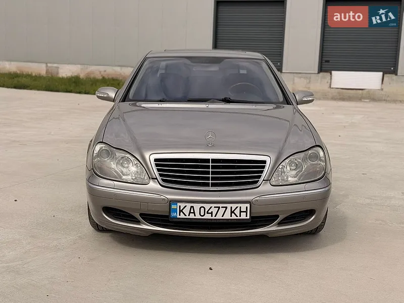 Mercedes-Benz S-Class 2004