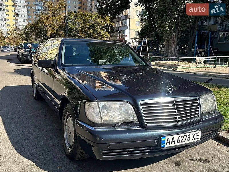 Mercedes-Benz S-Class