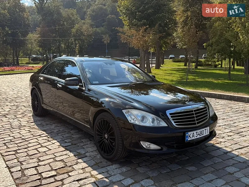 Mercedes-Benz S-Class 2007