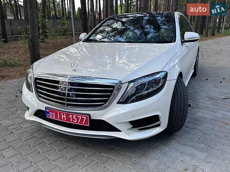 Mercedes-Benz S-Class