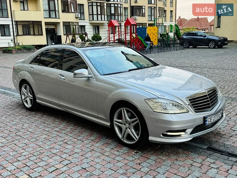 Mercedes-Benz S-Class 2008