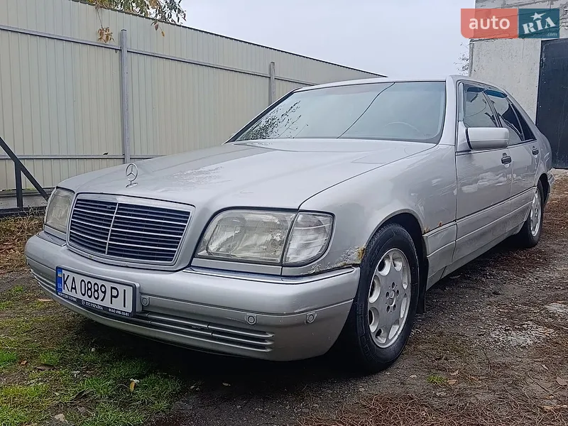 Mercedes-Benz S-Class