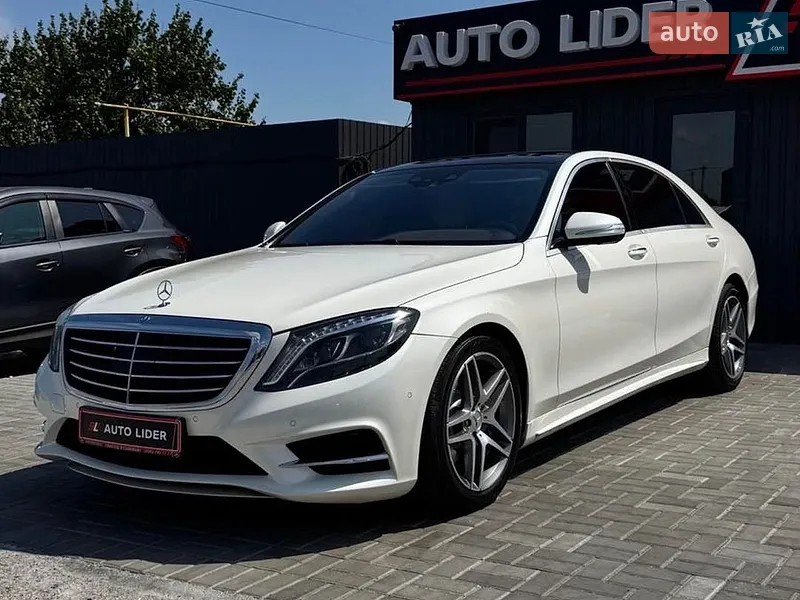 Mercedes-Benz S-Class