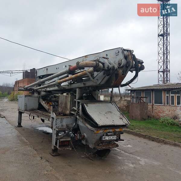 Бетононасос Mercedes-Benz SK-Series 1995 в Смеле