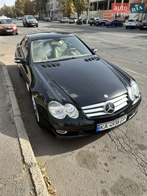 Родстер Mercedes-Benz SL-Class 2005 в Кривом Роге