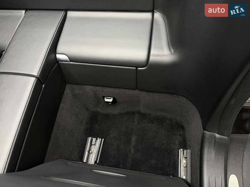 Родстер Mercedes-Benz SL-Class 2004 в Днепре фото 104 Родстер Mercedes-Benz SL-Class 2004 в Днепре