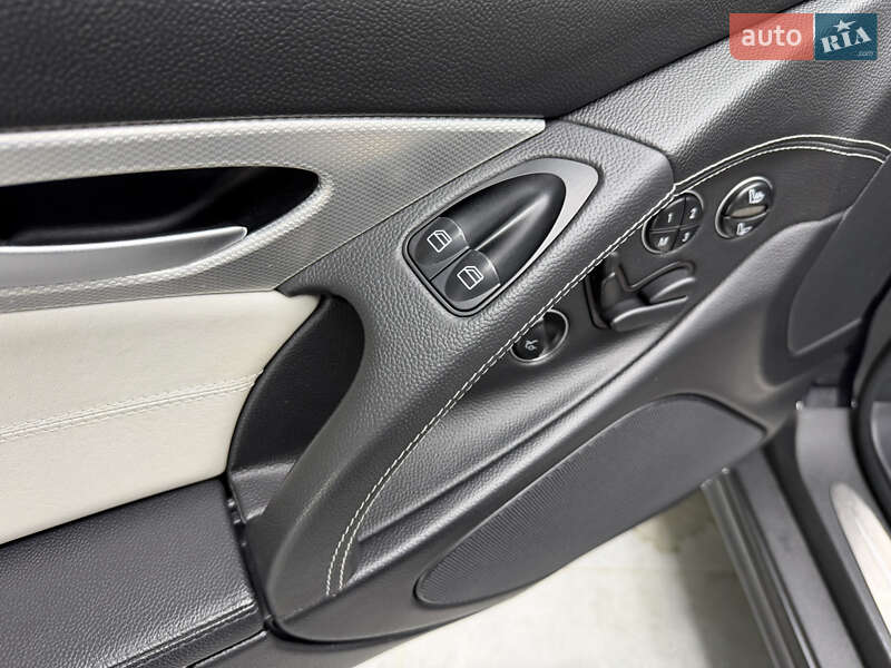 Родстер Mercedes-Benz SL-Class 2004 в Днепре фото 114 Родстер Mercedes-Benz SL-Class 2004 в Днепре