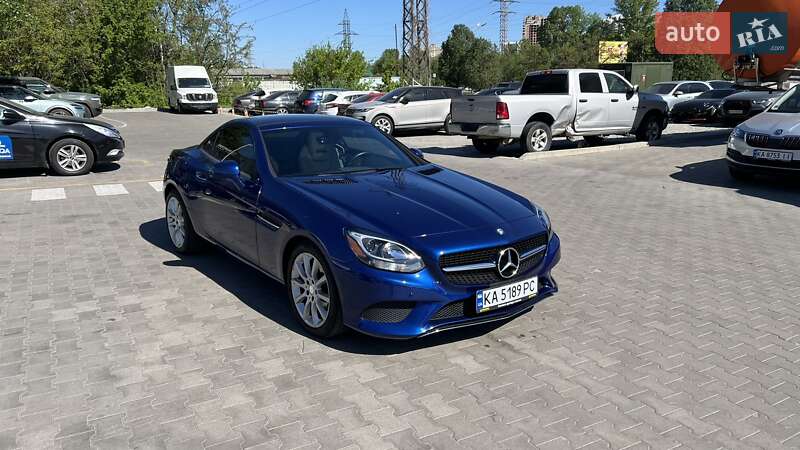 Родстер Mercedes-Benz SLC-Class 2016 в Киеве фото 12 Родстер Mercedes-Benz SLC-Class 2016 в Киеве