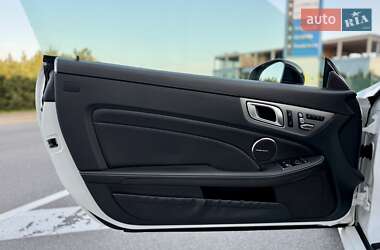 Родстер Mercedes-Benz SLC-Class 2019 в 
