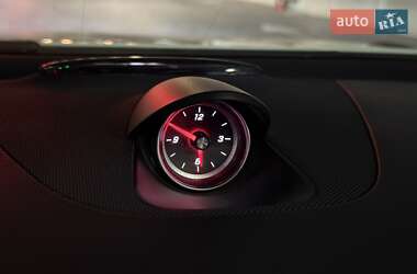 Родстер Mercedes-Benz SLC-Class 2019 в 