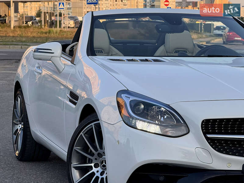 Родстер Mercedes-Benz SLC-Class 2018 в Киеве