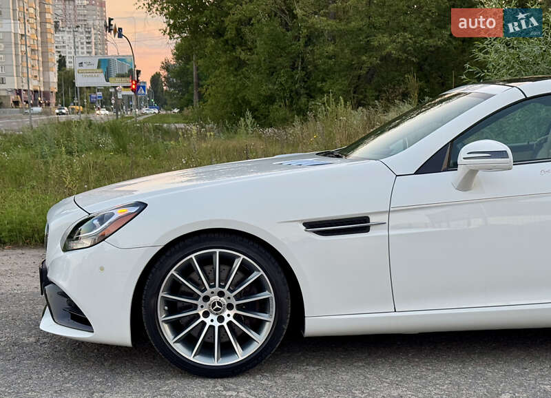 Родстер Mercedes-Benz SLC-Class 2018 в Киеве