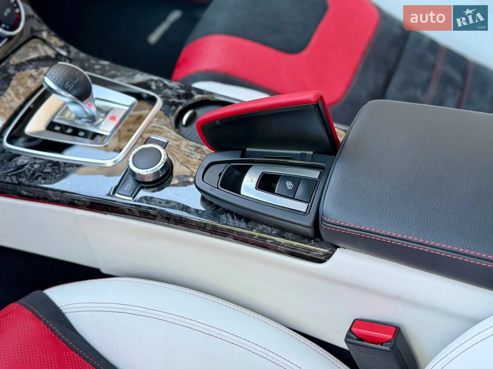 2016 Mercedes-Benz SLC-klasse - мініатюра 23