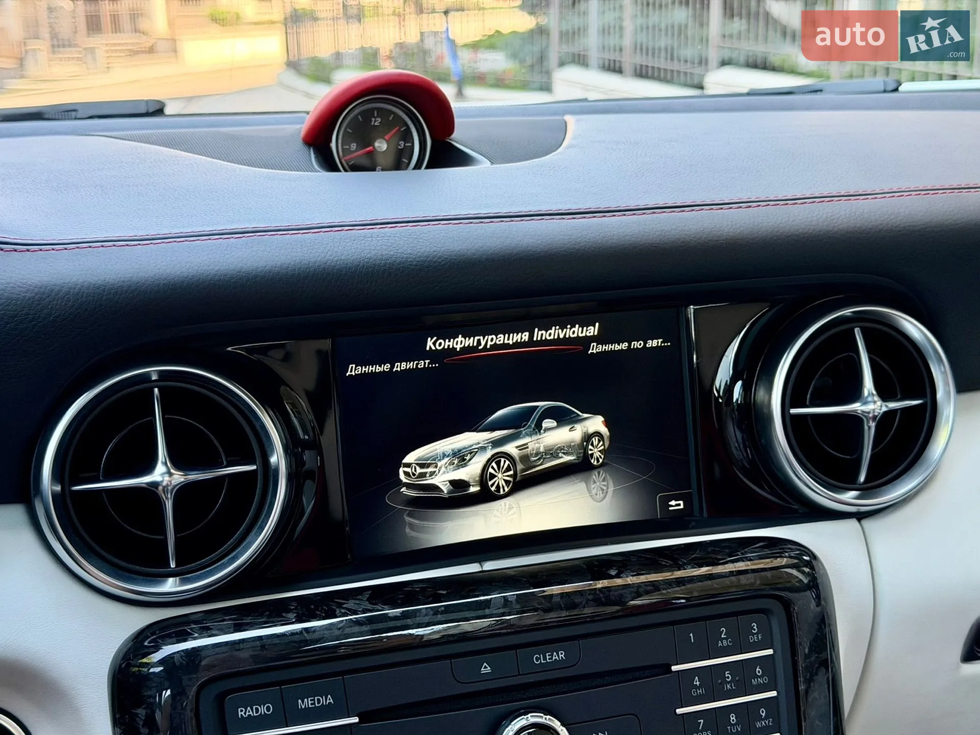 2016 Mercedes-Benz SLC-klasse - мініатюра 32