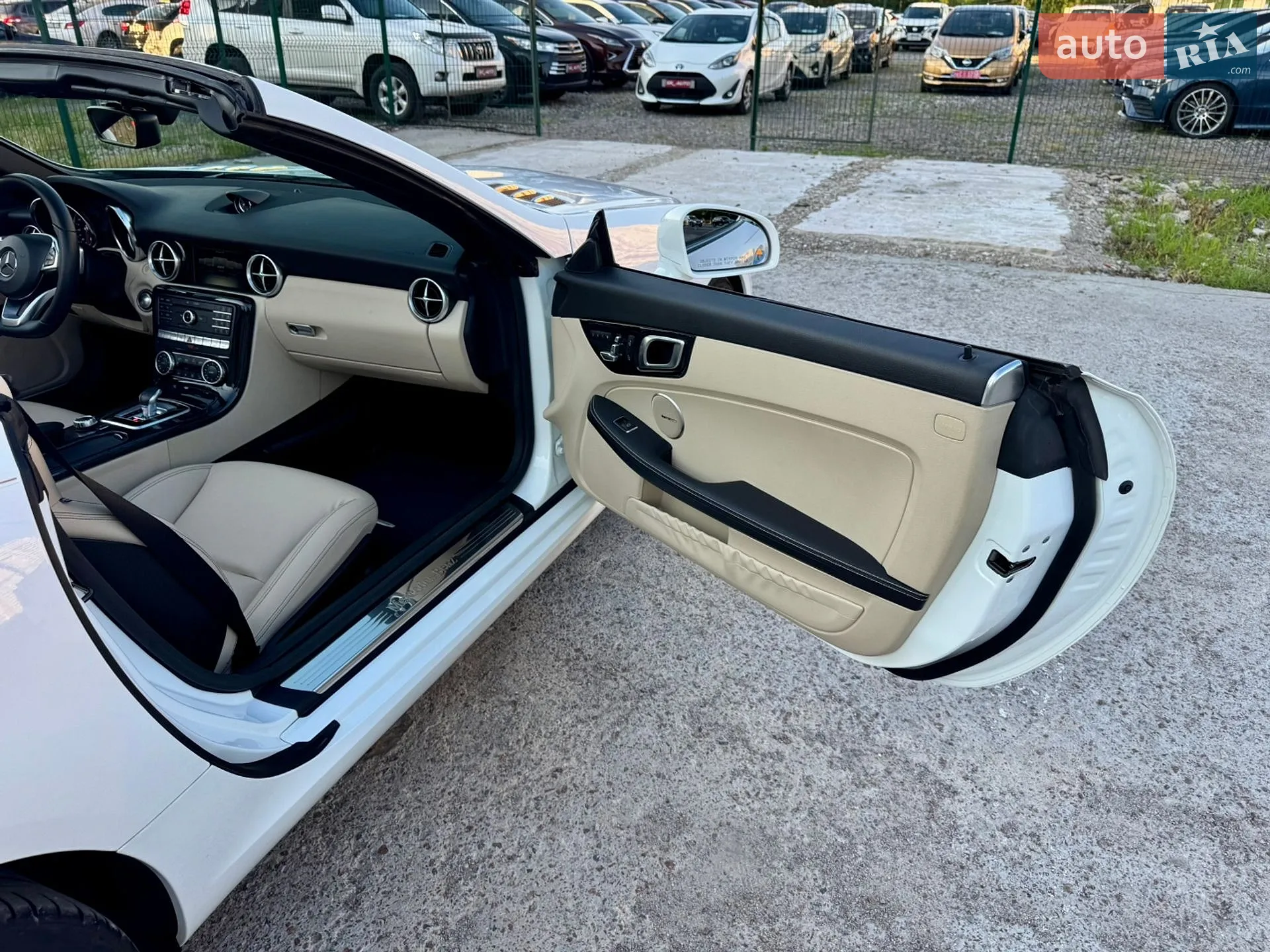 2018 Mercedes-Benz SLC-klasse - мініатюра 21