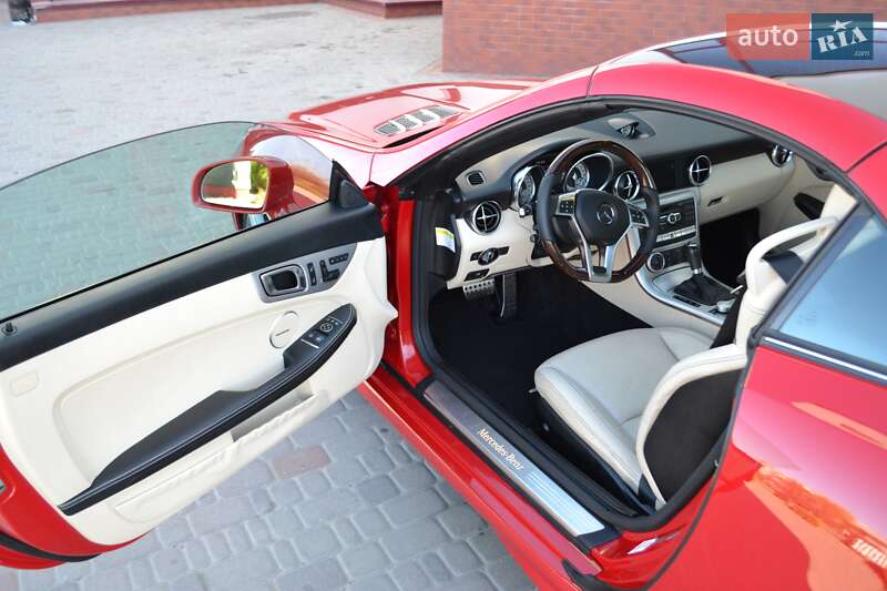 Кабриолет Mercedes-Benz SLK-Class 2012 в Луцке