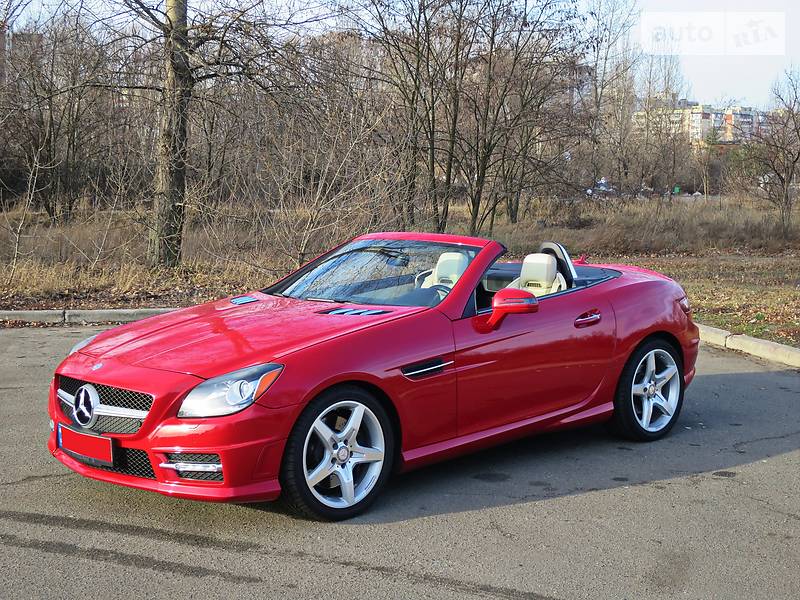 Кабріолет Mercedes-Benz SLK-Class 2012 в 