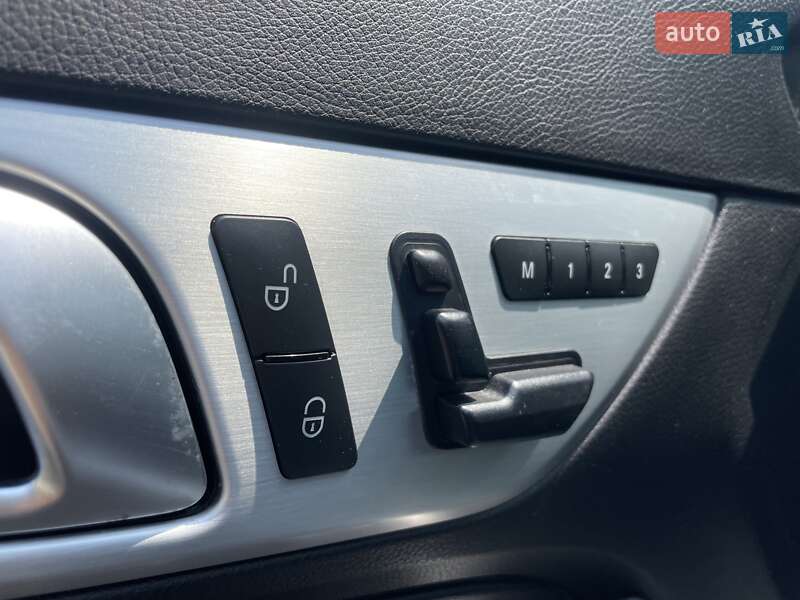 Родстер Mercedes-Benz SLK-Class 2015 в Києві