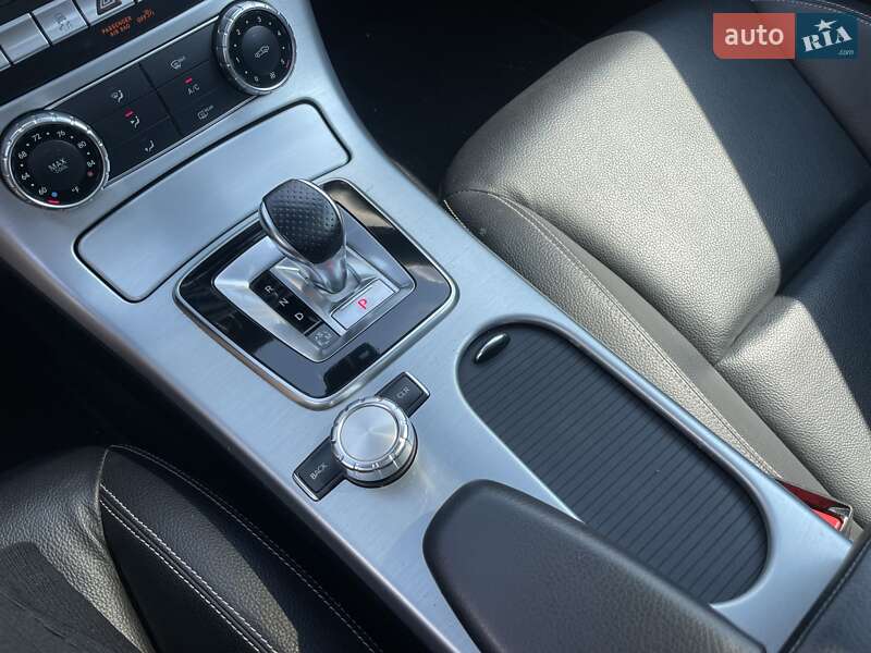 Родстер Mercedes-Benz SLK-Class 2015 в Києві