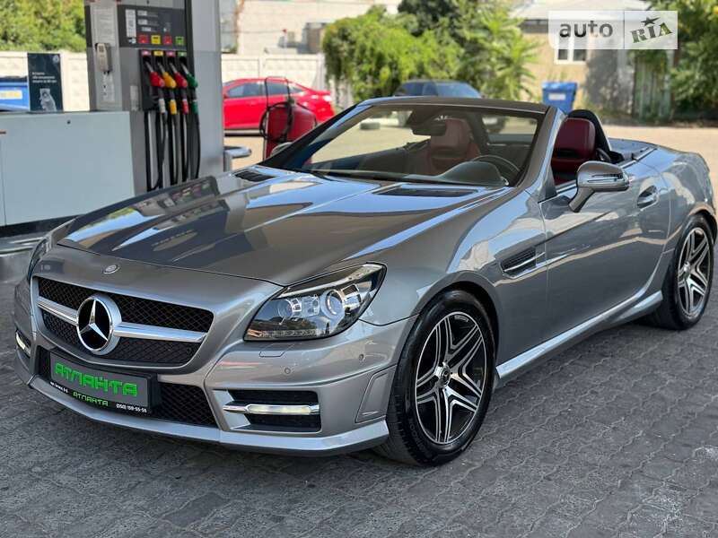 Mercedes-Benz SLK-Class 2011