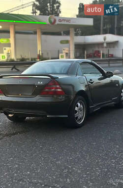 Родстер Mercedes-Benz SLK-Class 2000 в 