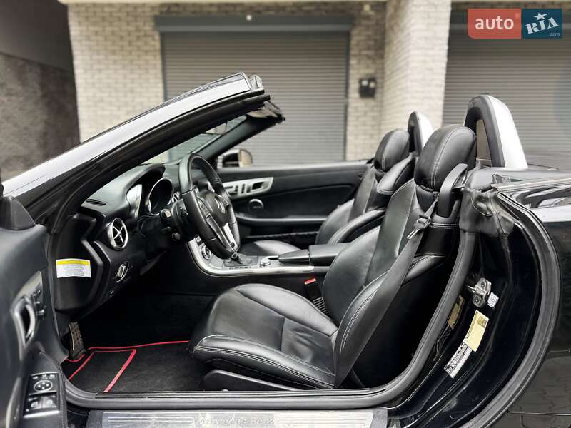 Родстер Mercedes-Benz SLK-Class 2013 в Хмельницком фото 27 Родстер Mercedes-Benz SLK-Class 2013 в Хмельницком