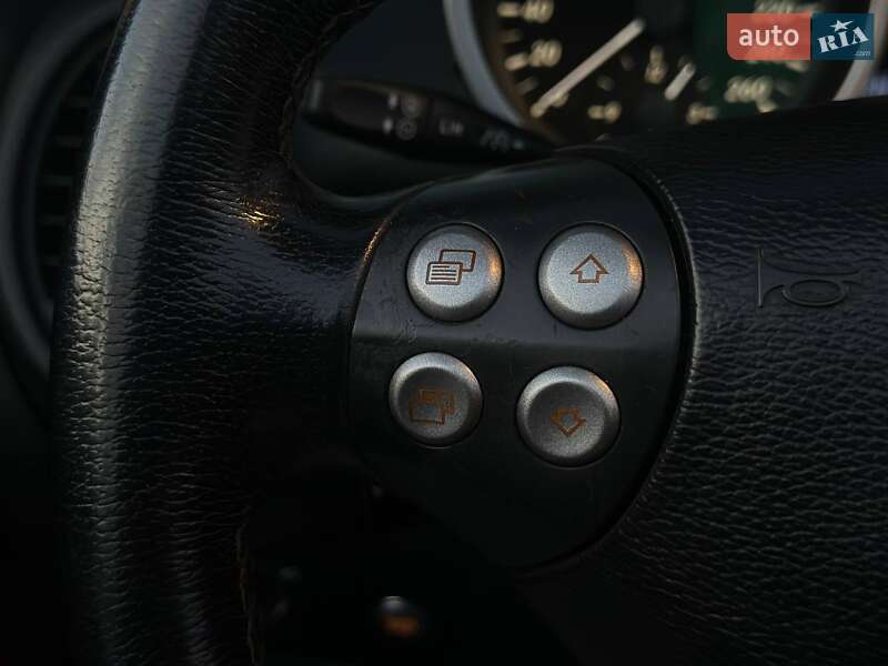 Родстер Mercedes-Benz SLK-Class 2006 в Києві