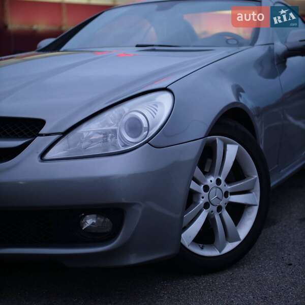 Родстер Mercedes-Benz SLK-Class 2010 в Киеве