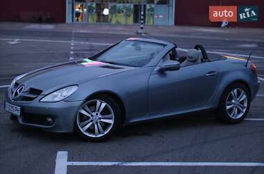 Родстер Mercedes-Benz SLK-Class 2010 в 