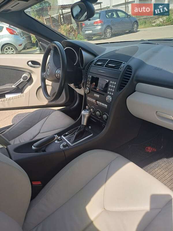 Родстер Mercedes-Benz SLK-Class 2007 в Киеве фото 12 Родстер Mercedes-Benz SLK-Class 2007 в Киеве